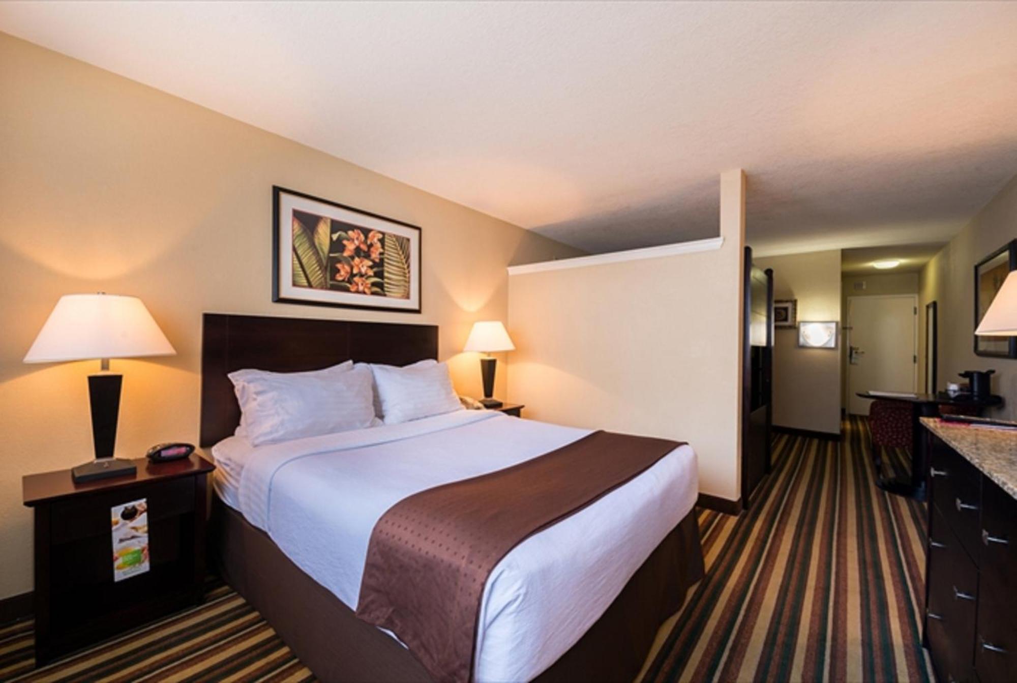 Holiday Inn & Suites Orlando Sw - Celebration Area By Ihg Kissimmee Zewnętrze zdjęcie